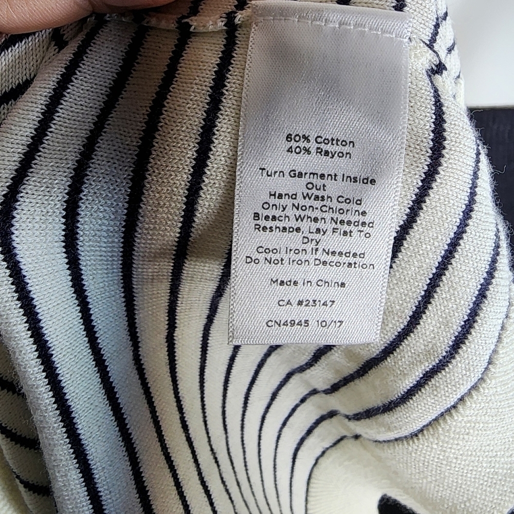 Talbots embroidered 3D long sleeves beaded stripped top Size Large - Picture 8 of 13